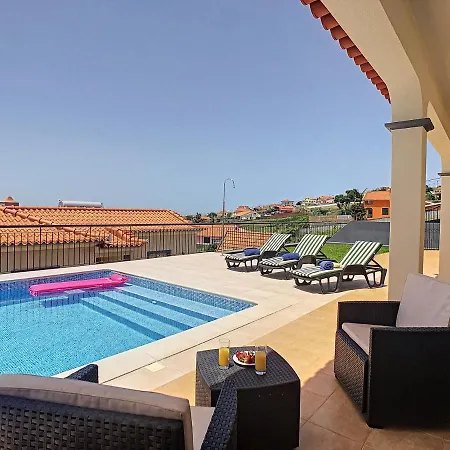 Casa Mes Amis By Lovelystay Casa de Férias *