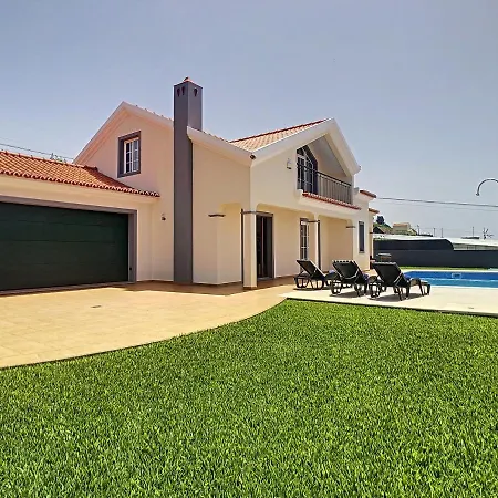 Сasa de vacaciones Casa Mes Amis By Lovelystay Relogio do Poiso